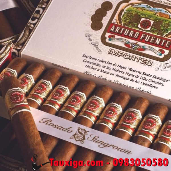 Arturo Fuente R44